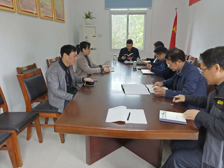 集中学习照片.png